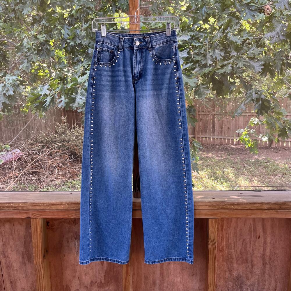 Cali 1850 Women's Studded Wide Leg Jeans Medium Wash Size 1 24" Waist